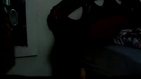 Snapshot of skylarg555 chatting on September 2025 12:00:02 AM skyla online show from September 2025 12:00:02 AM