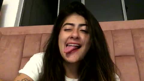 Skyler online show from May 2026 07:05:02 AM