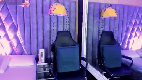 skylerbloom online show from July 2026 09:21:01 PM