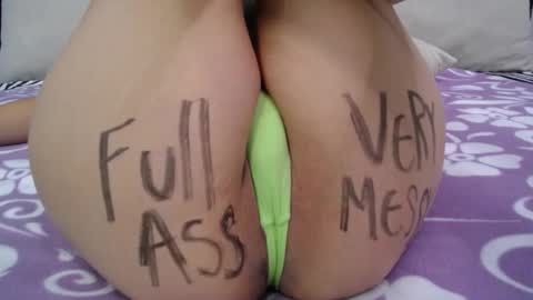 Snapshot of skynny_horney chatting on December 2024 04:31:02 AM Skynny online show from December 2024 04:31:02 AM