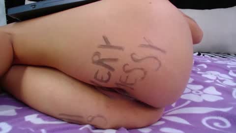 Snapshot of skynny_horney chatting on December 2024 10:56:02 AM Skynny online show from December 2024 10:56:02 AM