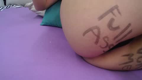 Snapshot of skynny_horney chatting on December 2024 04:48:02 AM Skynny online show from December 2024 04:48:02 AM