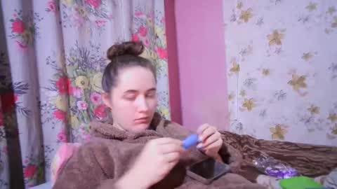 skyressie333 online show from January 2025 02:51:02 PM