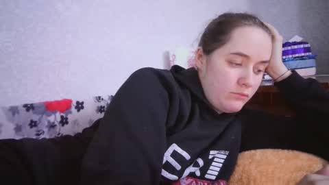 skyressie333 online show from February 2025 04:33:01 PM