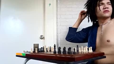 Snapshot of skysnicker chatting on October 2025 02:18:02 PM skysnicker online show from October 2025 02:18:02 PM