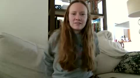 Sky Winters online show from November 2025 04:42:01 PM