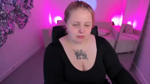 Snapshot of sladadeew chatting on July 2026 09:24:02 AM Slada Deew online show from July 2026 09:24:02 AM
