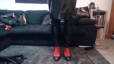 Snapshot of slaveforgodess chatting on July 2026 01:58:33 AM slaveforgodess online show from July 2026 01:58:33 AM
