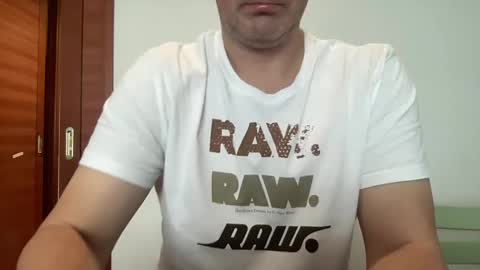 Snapshot of slaveforusebyu chatting on December 2024 03:20:01 AM Naughty caucasian slave in Tokyo online show from December 2024 03:20:01 AM