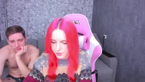 Snapshot of sledadora chatting on February 2025 01:10:01 PM Sophie and David online show from February 2025 01:10:01 PM