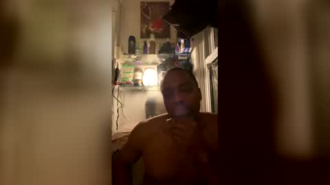 Snapshot of slim975 chatting on December 2025 08:18:01 AM slim975 online show from December 2025 08:18:01 AM