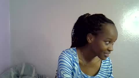 Snapshot of slim_alicia chatting on September 2025 08:08:01 AM Alicia online show from September 2025 08:08:01 AM