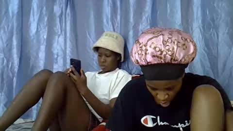 Snapshot of slim_alicia chatting on November 2025 05:58:02 PM Alicia online show from November 2025 05:58:02 PM