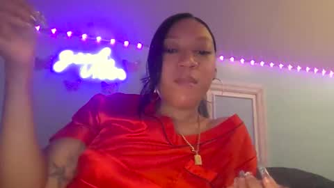 Snapshot of slim_citygurl chatting on December 2024 08:58:02 PM Slim citygurl online show from December 2024 08:58:02 PM