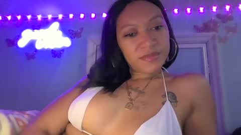 Snapshot of slim_citygurl chatting on December 2024 08:10:02 AM Slim citygurl online show from December 2024 08:10:02 AM