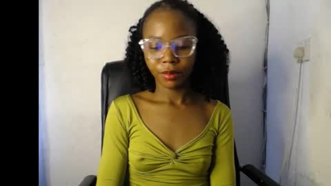 Crystal online show from April 2026 10:58:02 AM