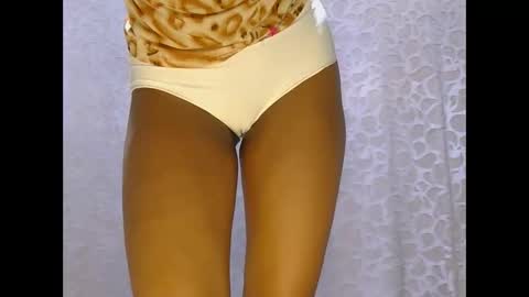 slim_girl01 online show from March 2026 07:12:01 AM