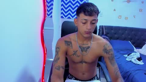 Snapshot of slim_master12 chatting on December 2024 08:10:02 PM slim_master12 online show from December 2024 08:10:02 PM