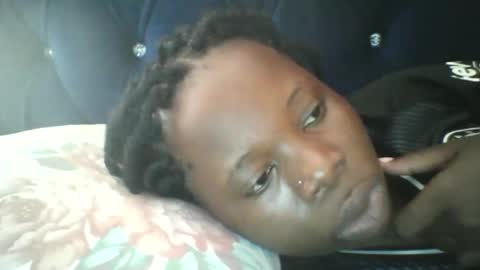 Snapshot of slim_petite_ebony chatting on February 2026 06:40:01 AM slim_petite_ebony online show from February 2026 06:40:01 AM