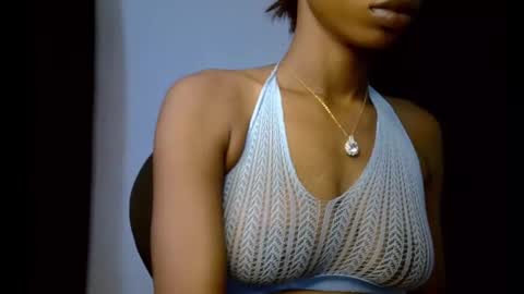 Snapshot of slim_petitqueen chatting on November 2025 08:53:01 PM Alice online show from November 2025 08:53:01 PM