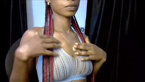 Snapshot of slim_petitqueen chatting on November 2025 07:46:02 PM Alice online show from November 2025 07:46:02 PM
