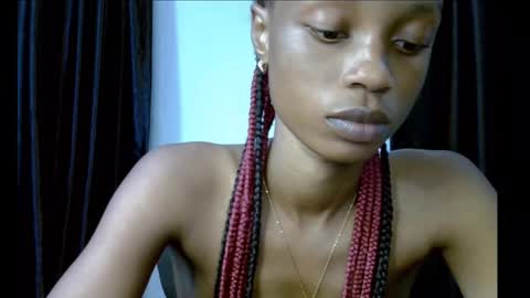 Snapshot of slim_petitqueen chatting on November 2025 07:56:01 PM Alice online show from November 2025 07:56:01 PM