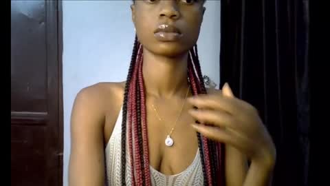 Snapshot of slim_petitqueen chatting on November 2025 08:49:02 AM Alice online show from November 2025 08:49:02 AM