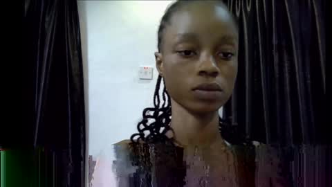Snapshot of slim_petitqueen chatting on December 2025 09:18:01 AM Alice online show from December 2025 09:18:01 AM