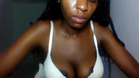 slimandthick1 online show from February 2026 07:58:01 PM