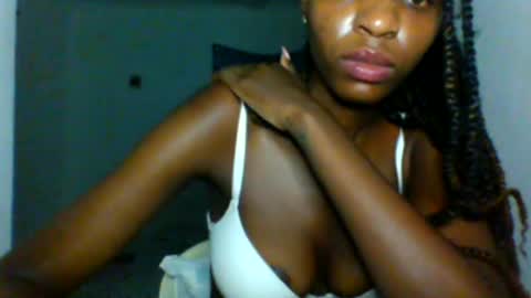 slimandthick1 online show from March 2026 10:16:02 PM