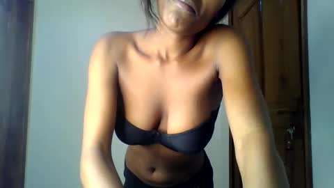Snapshot of slimebonie chatting on February 2026 12:49:01 AM purity online show from February 2026 12:49:01 AM