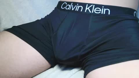 slimhungyvng online show from July 2026 04:37:02 PM