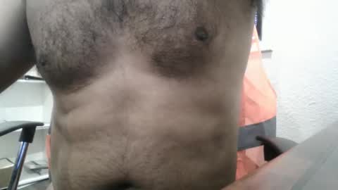 Snapshot of slimjimorange9 chatting on November 2025 12:25:01 AM slimjimorange9 online show from November 2025 12:25:01 AM