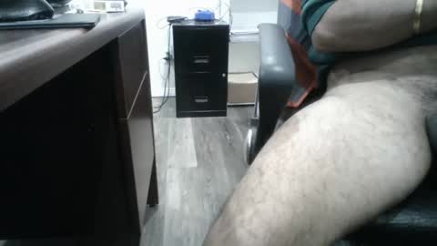 Snapshot of slimjimorange9 chatting on December 2025 01:44:01 AM slimjimorange9 online show from December 2025 01:44:01 AM