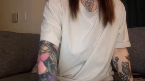 Snapshot of slimthiccpawg chatting on April 2026 12:44:01 AM Slimthiccpawg online show from April 2026 12:44:01 AM