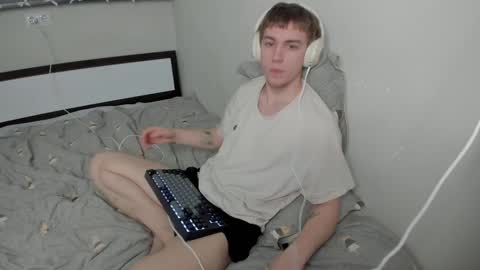 Mila online show from January 2025 10:04:02 AM