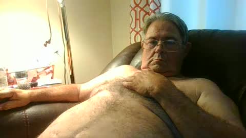 slippery_duck online show from September 2025 01:58:02 PM