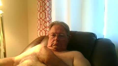 slippery_duck online show from September 2025 02:32:01 PM