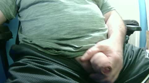 Snapshot of slippyxxxxl chatting on December 2025 04:14:01 PM slippyxxxxl online show from December 2025 04:14:01 PM