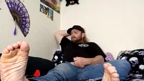 Mr King Feet 69 online show from May 2026 11:54:01 PM