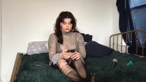 Renee online show from February 2025 03:52:02 PM