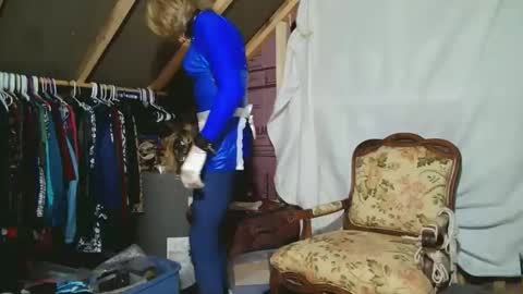 Snapshot of slutjennifertransxx chatting on November 2025 04:05:01 AM slutjennifertransxx online show from November 2025 04:05:01 AM