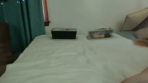 Snapshot of sluttamer72 chatting on December 2025 03:08:02 PM Jade and Thomas online show from December 2025 03:08:02 PM