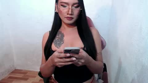 Snapshot of slutty_classyxx chatting on February 2026 10:09:01 PM Lovie online show from February 2026 10:09:01 PM