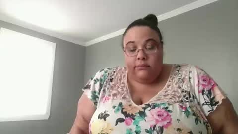 Snapshot of sluttyjess31 chatting on February 2026 03:29:01 PM Jessica online show from February 2026 03:29:01 PM