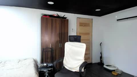 Fansly SluttyKaye -DONT FORGET TO FOLLOW AND THUMBS UP online show from May 2026 04:40:02 AM