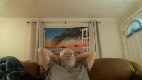 Slydevil online show from October 2025 06:50:02 PM