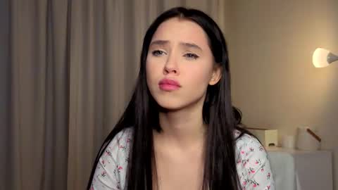 Lily online show from January 2026 01:26:01 PM