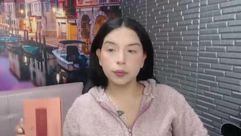 Mariana Torres online show from October 2025 01:53:02 PM