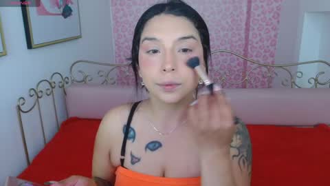 Snapshot of small__naughty chatting on May 2026 01:17:02 PM Mariana Torres online show from May 2026 01:17:02 PM